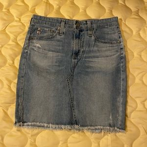 AG-ED ADRIANA GOLDSCHMIED the Erin’ Jean skirt size 26